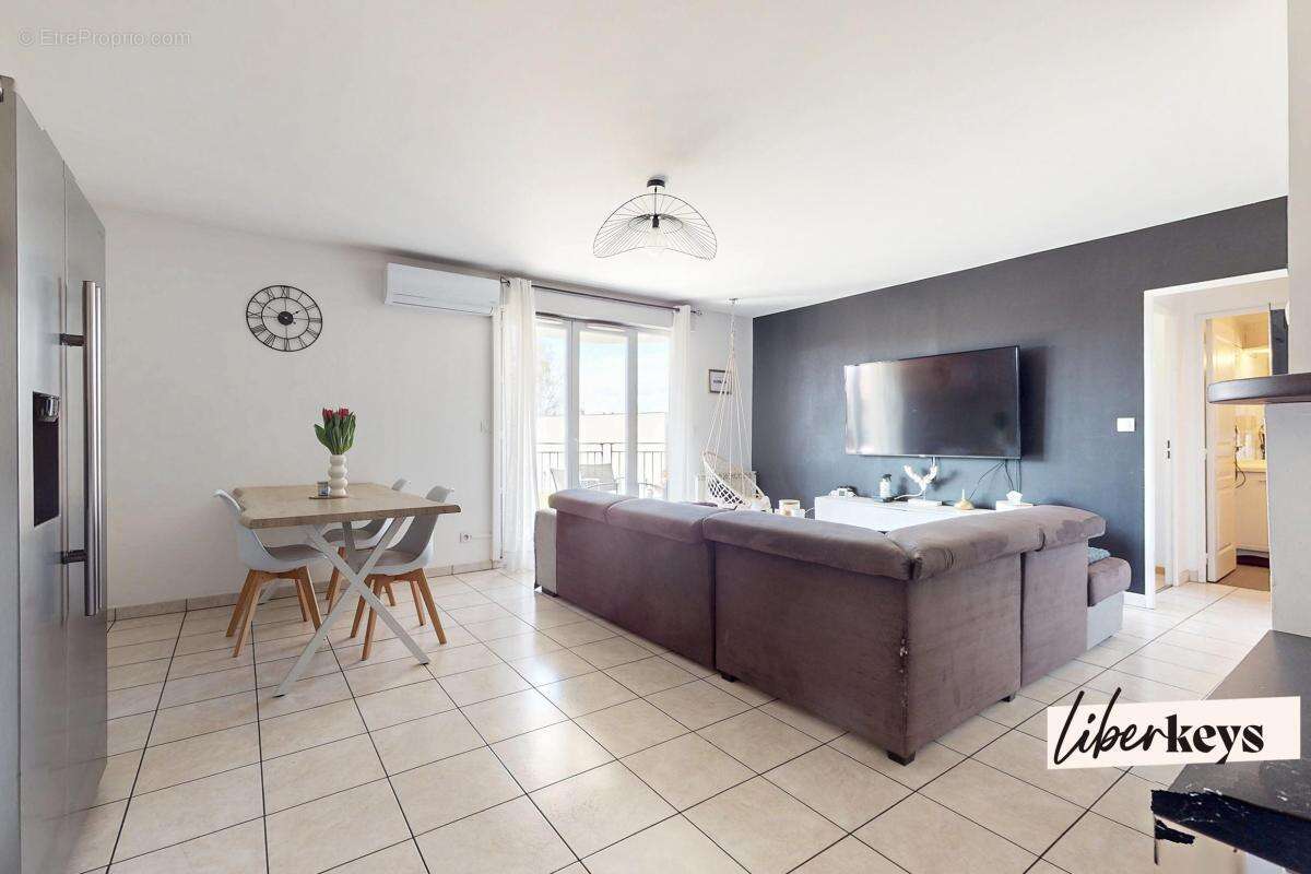 Appartement à CHASSIEU