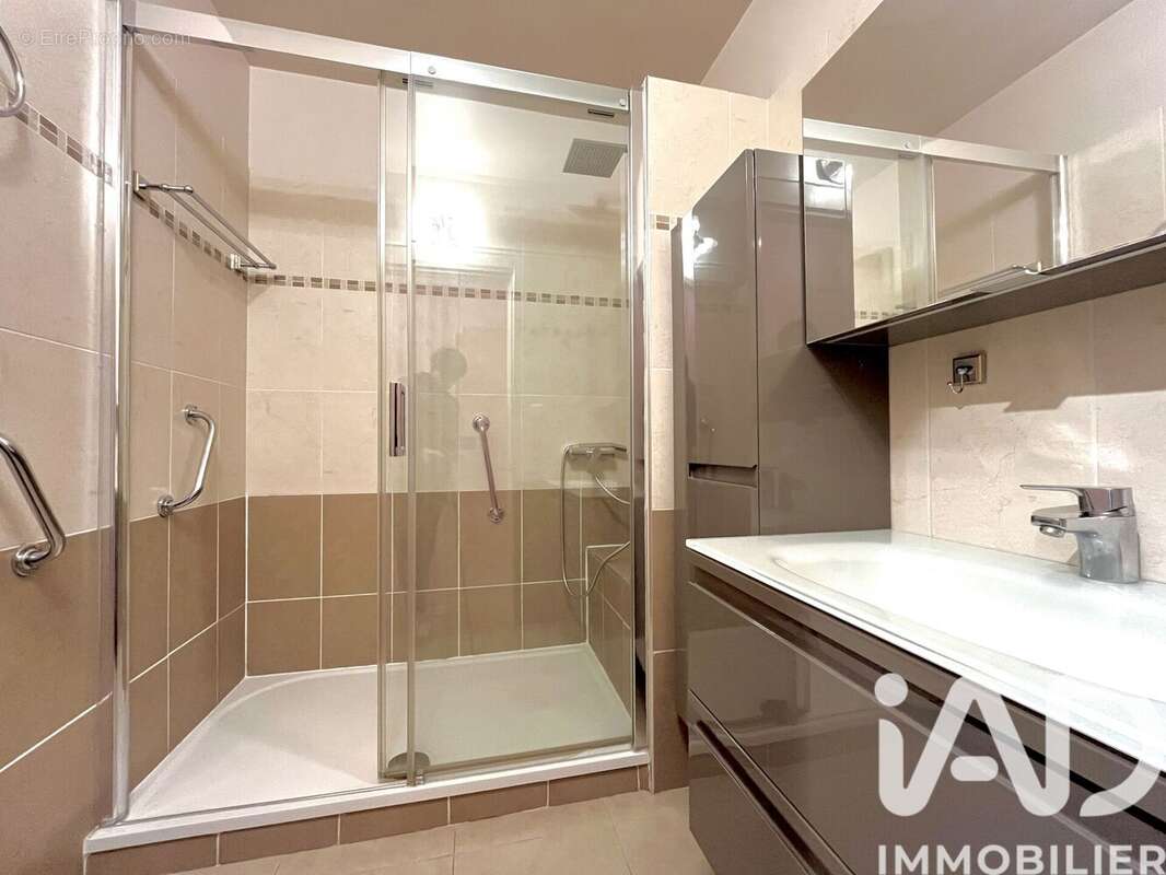 Photo 6 - Appartement à RIS-ORANGIS