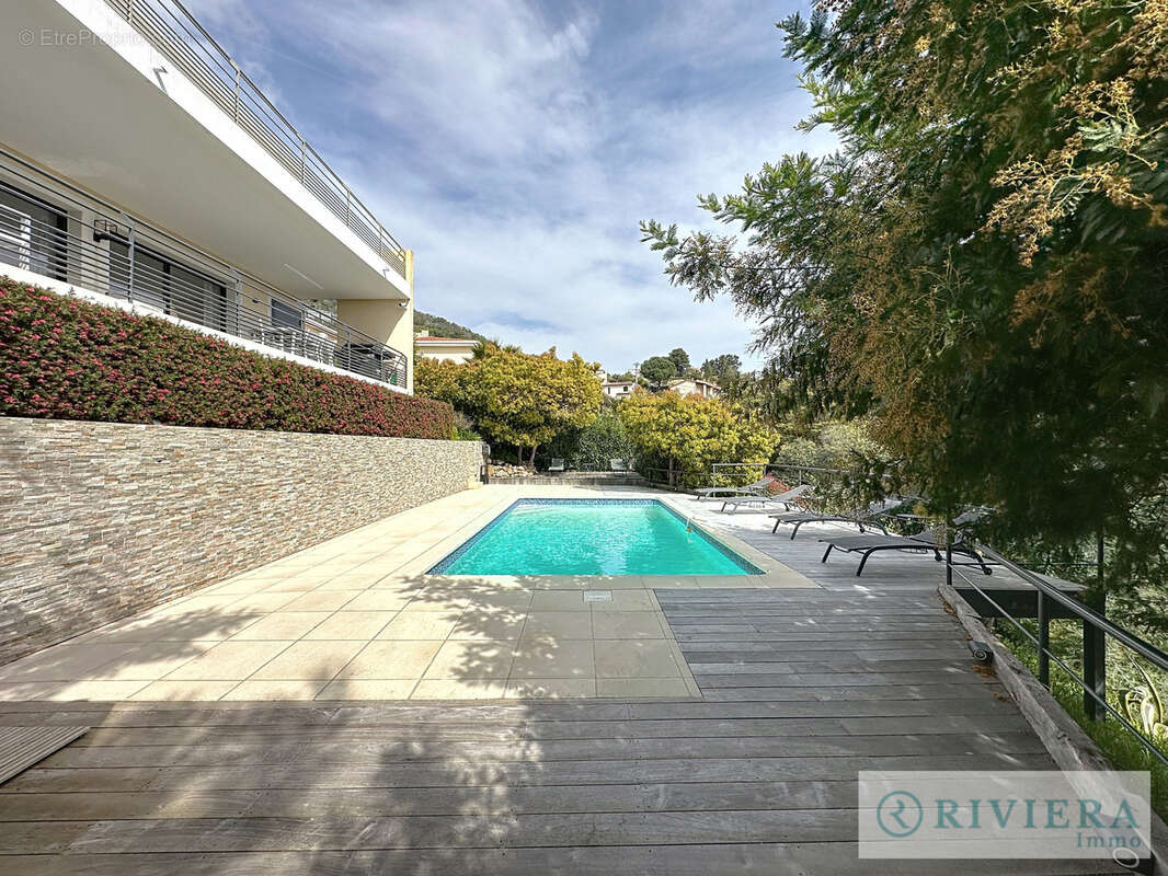 Mandelieu villa individuelle t5/t6 de 214 m2 vue mer piscine garage - photo 6
