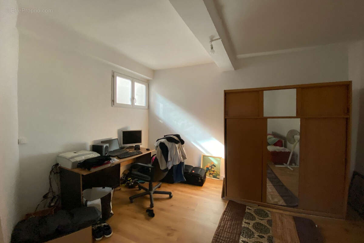 Maison à LEZIGNAN-CORBIERES