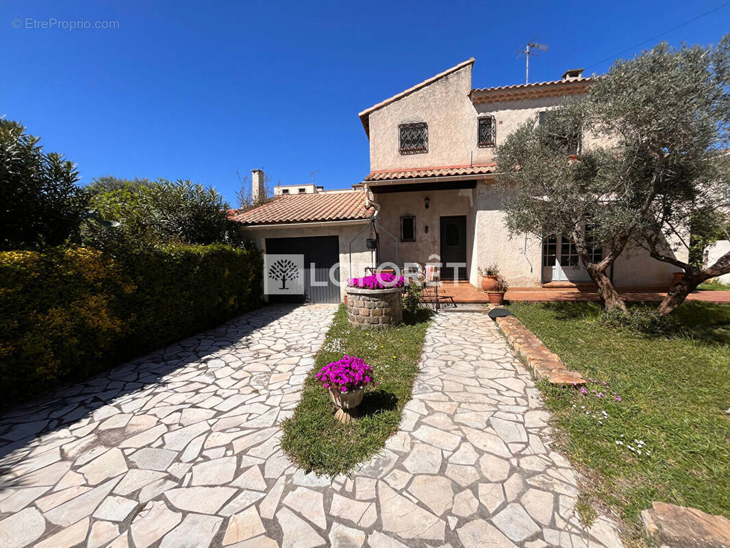 Maison à ARLES