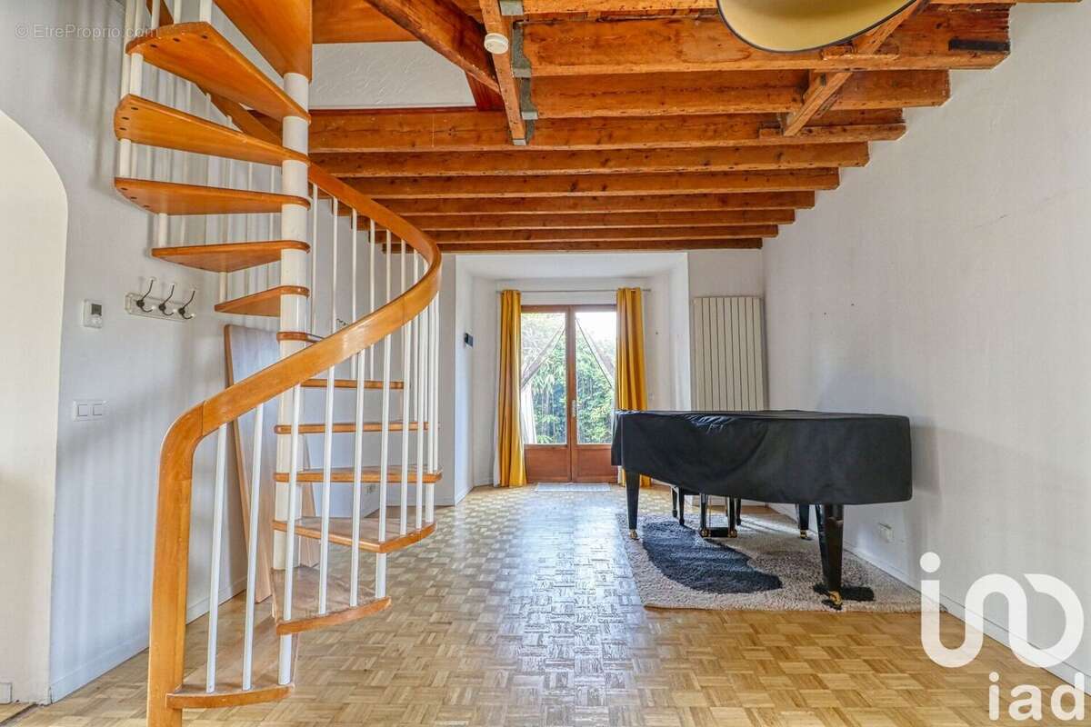 Photo 2 - Appartement à SAINT-PRIX