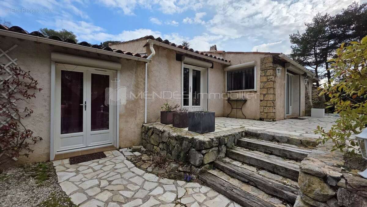 Villa dans domaine saint pierre de tourtour - photo 27