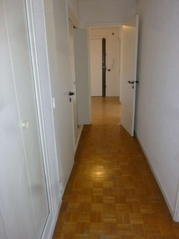 Appartement à MARSEILLE-8E