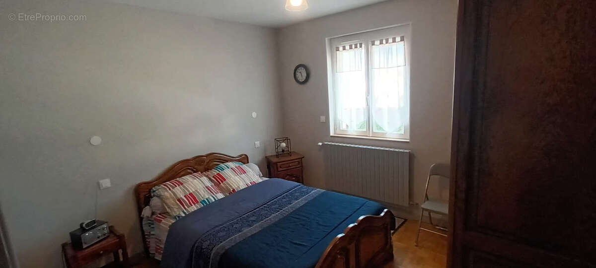 Maison à SAINT-ROMAIN-DE-JALIONAS