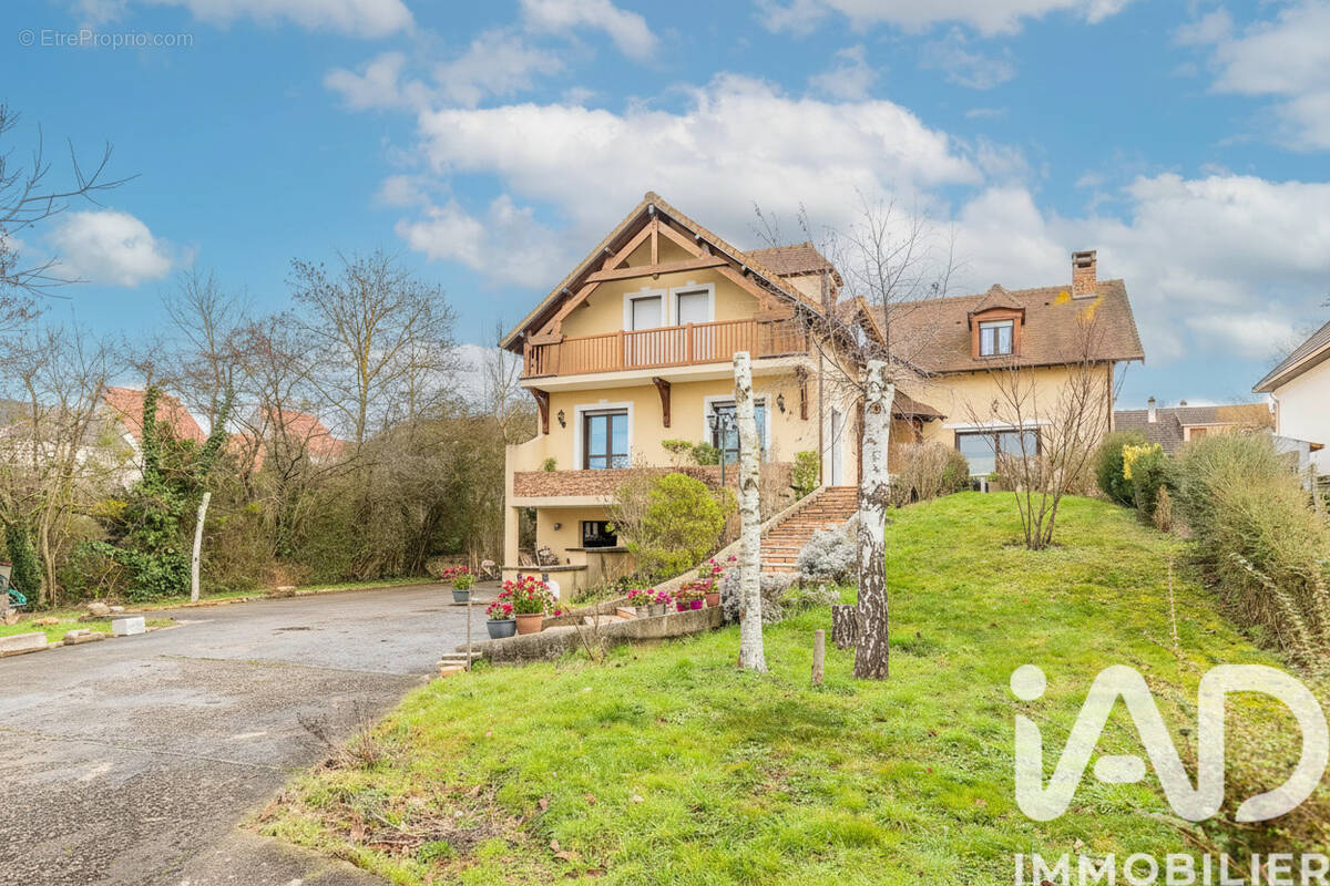 Photo 1 - Maison à BRETIGNY-SUR-ORGE