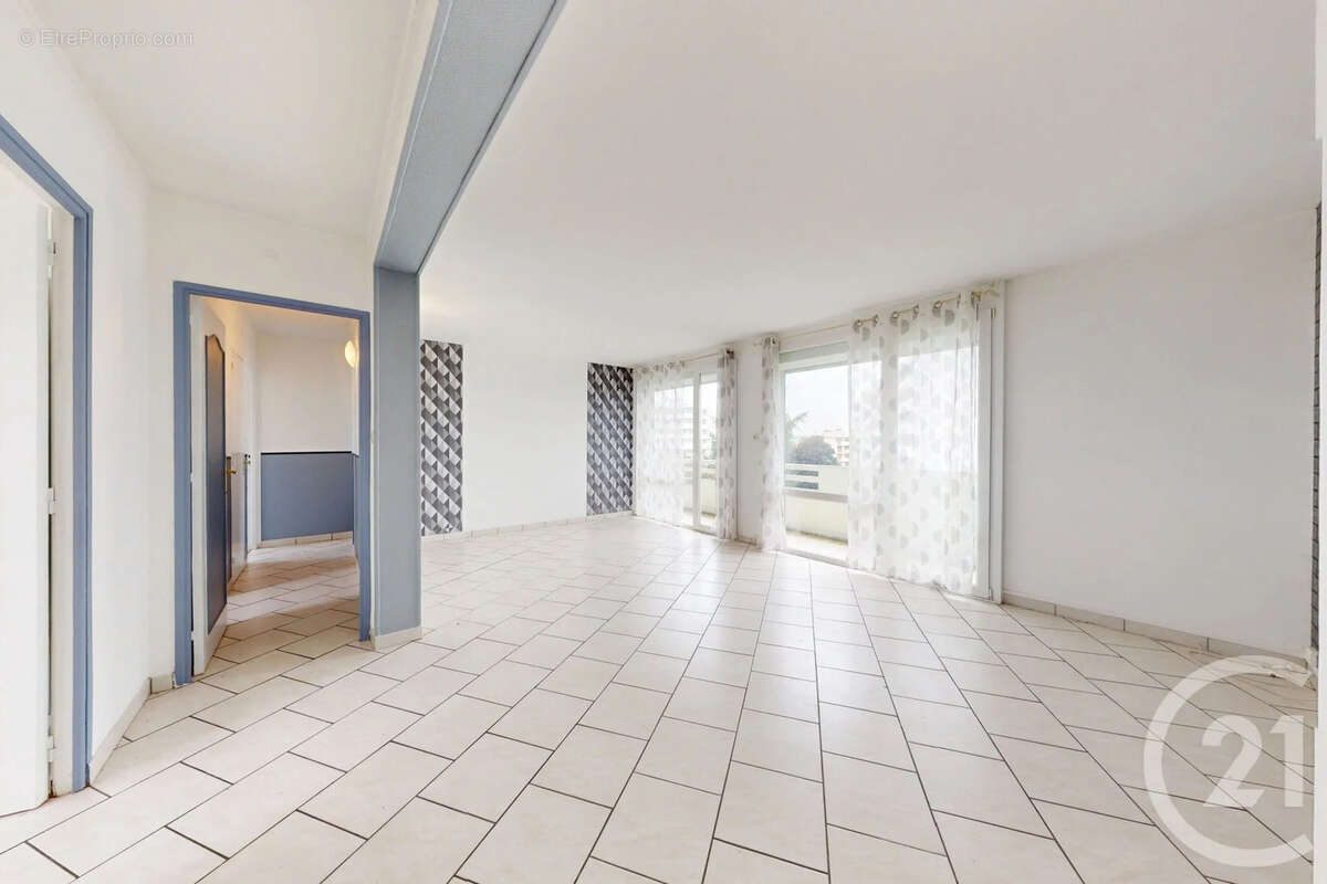 Appartement à SAINT-QUENTIN