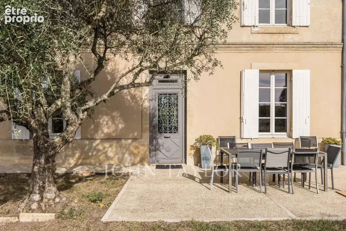 Maison familiale de caractère avec vue exceptionnelle – exclusivite john taylor bordeaux - photo 5