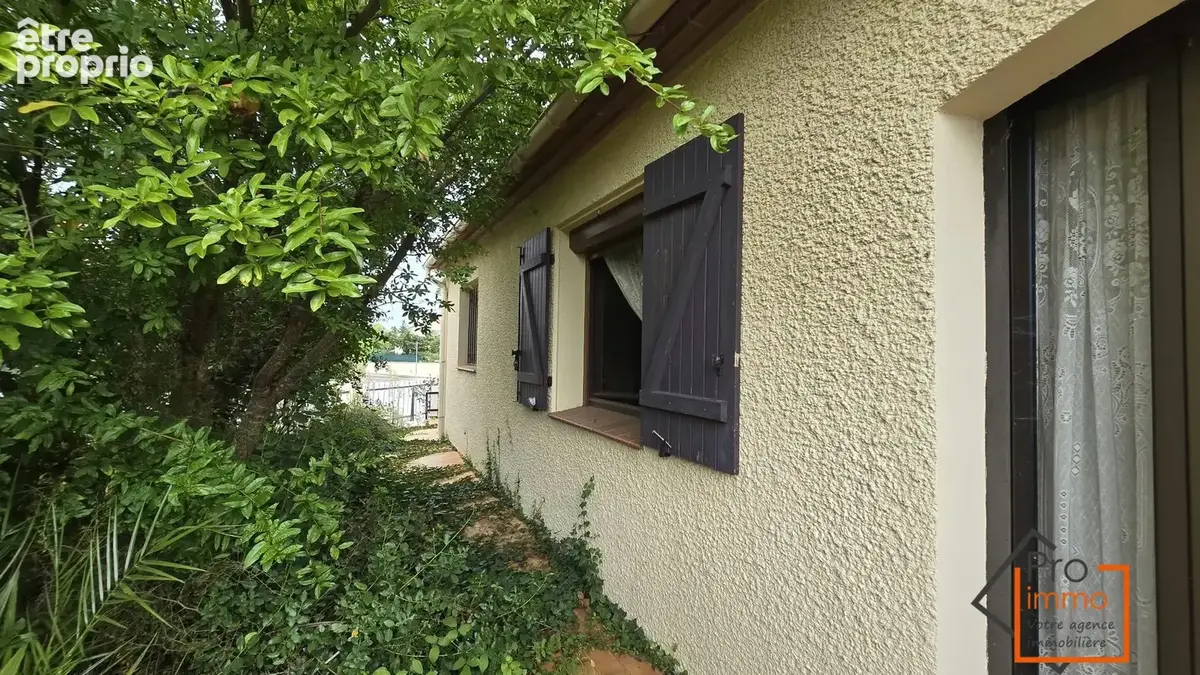 Villa plain-pied avec piscine - photo 3