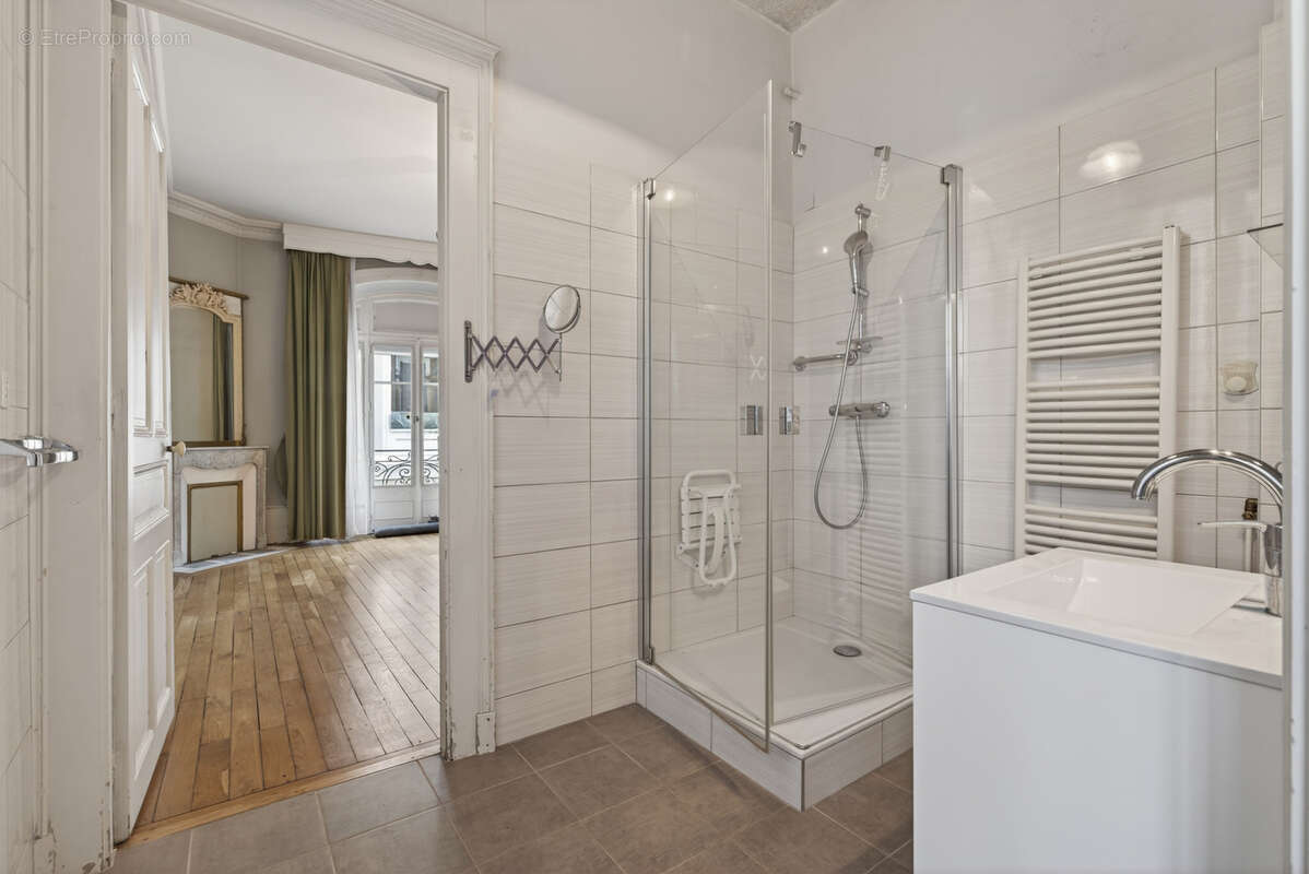 Appartement à AIX-LES-BAINS