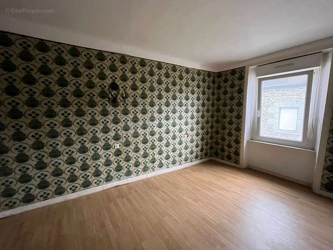 Maison à CORLAY