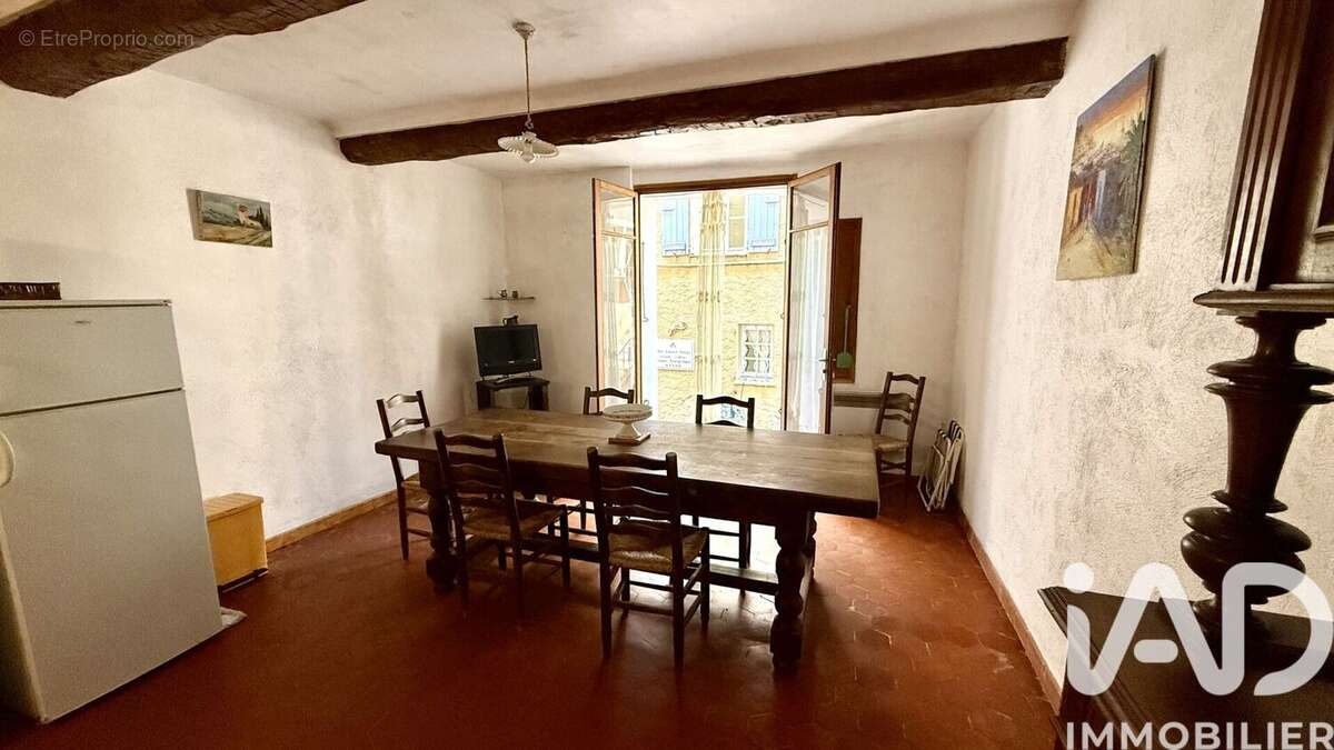 Photo 4 - Maison à ROQUEBRUNE-SUR-ARGENS