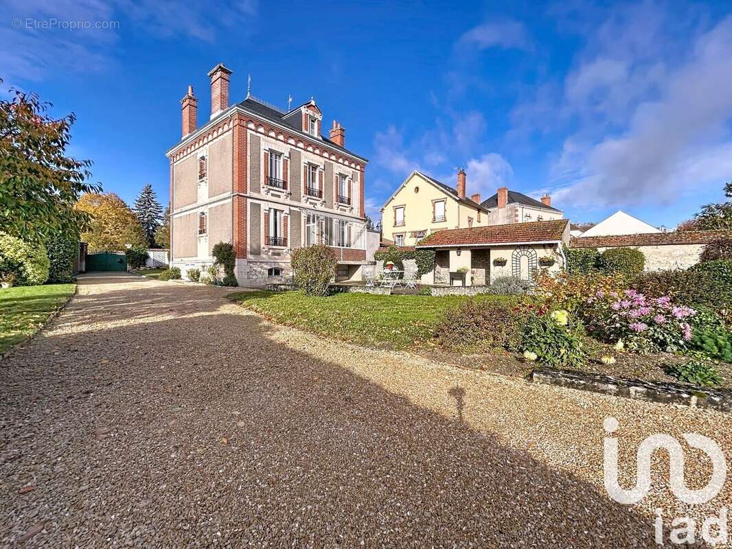 Photo 2 - Maison à BEAUNE-LA-ROLANDE