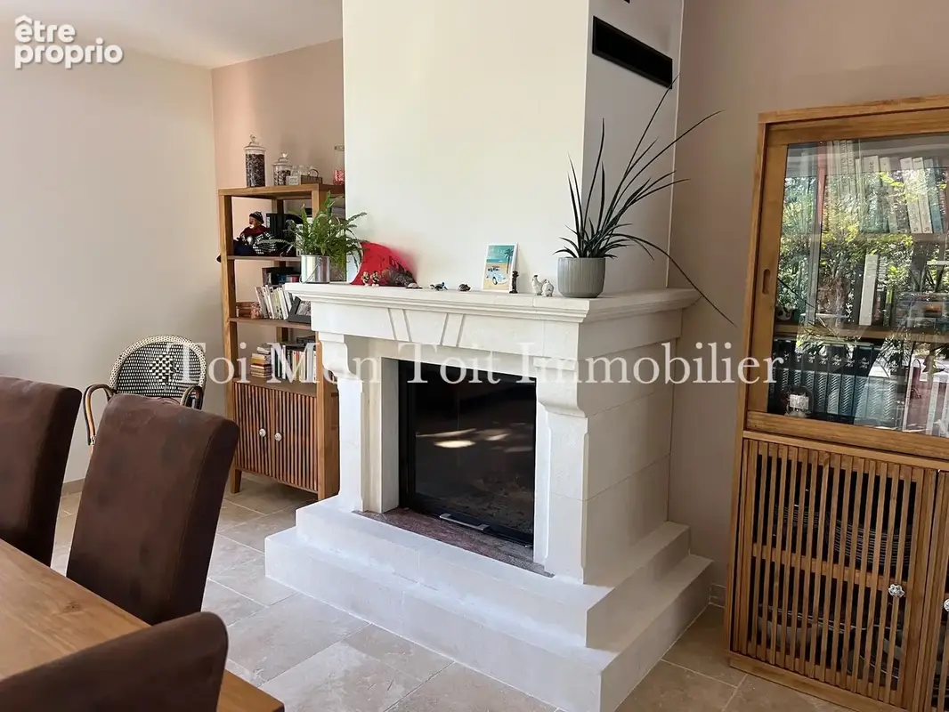 Quissac, Agréable villa de 130 m2 entièrement rénovée + Piscine + Mazet, Le tout sur 1800 m2 de terrain. - photo 9