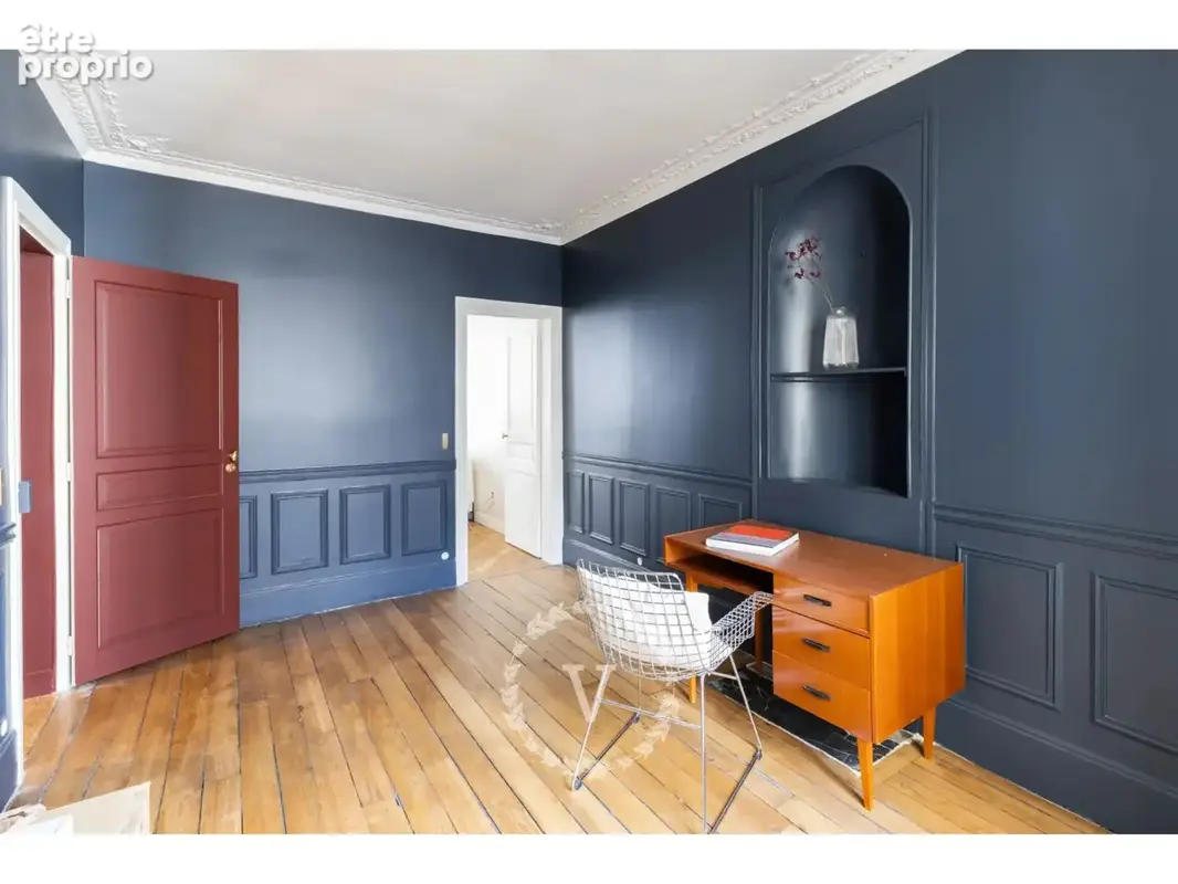 Rue de Clichy – Rénovation d'architecte, beaux volumes, balcon et cave - photo 7