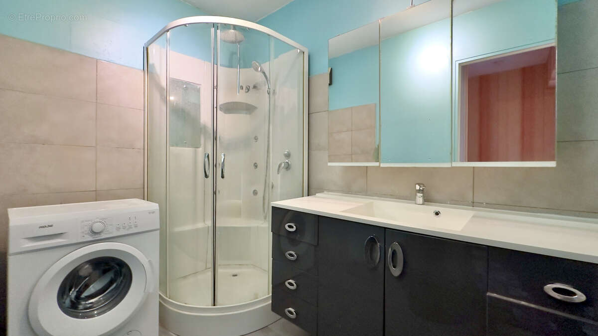 Appartement à LYON-5E