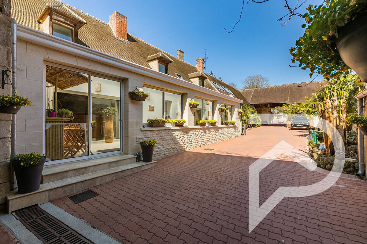 Maison à GRANDFRESNOY