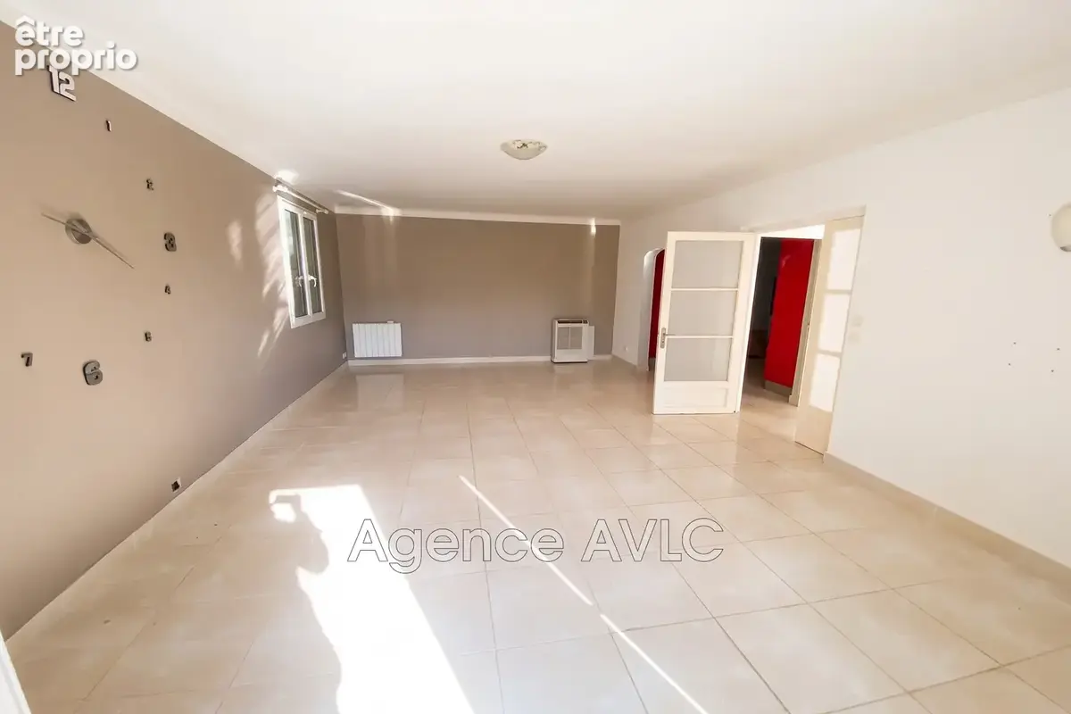 Maison 5 pièces 104 m² à vendre à Tarascon (13150) - photo 7