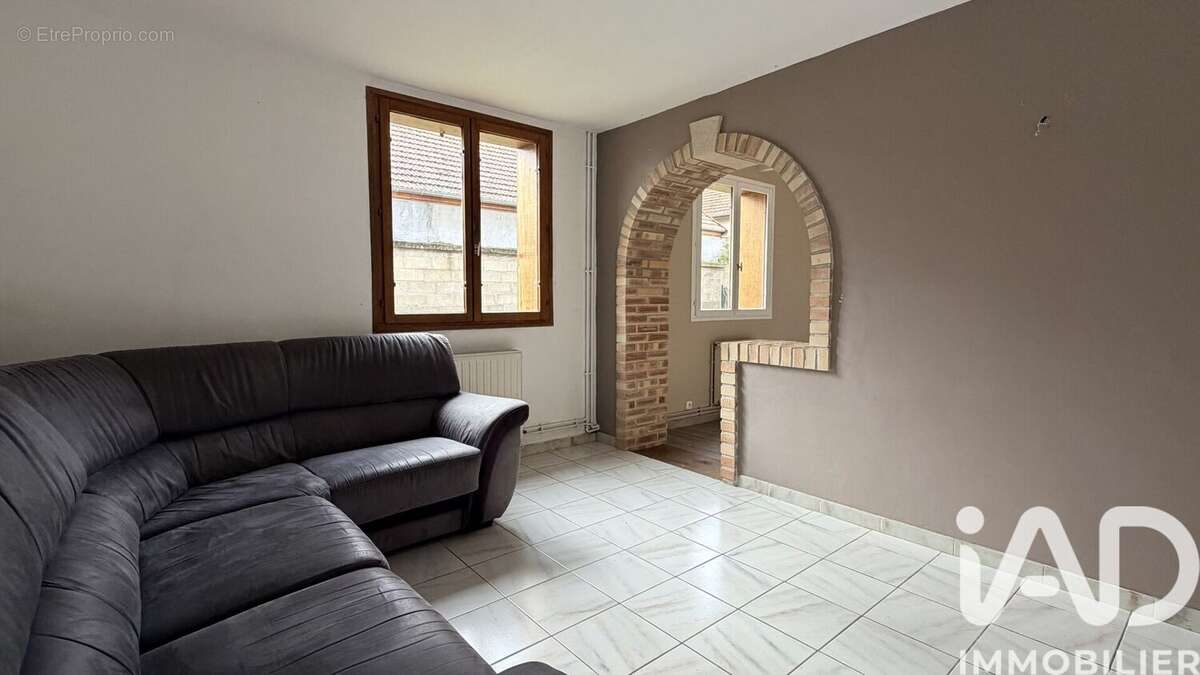 Photo 4 - Maison à PAYNS