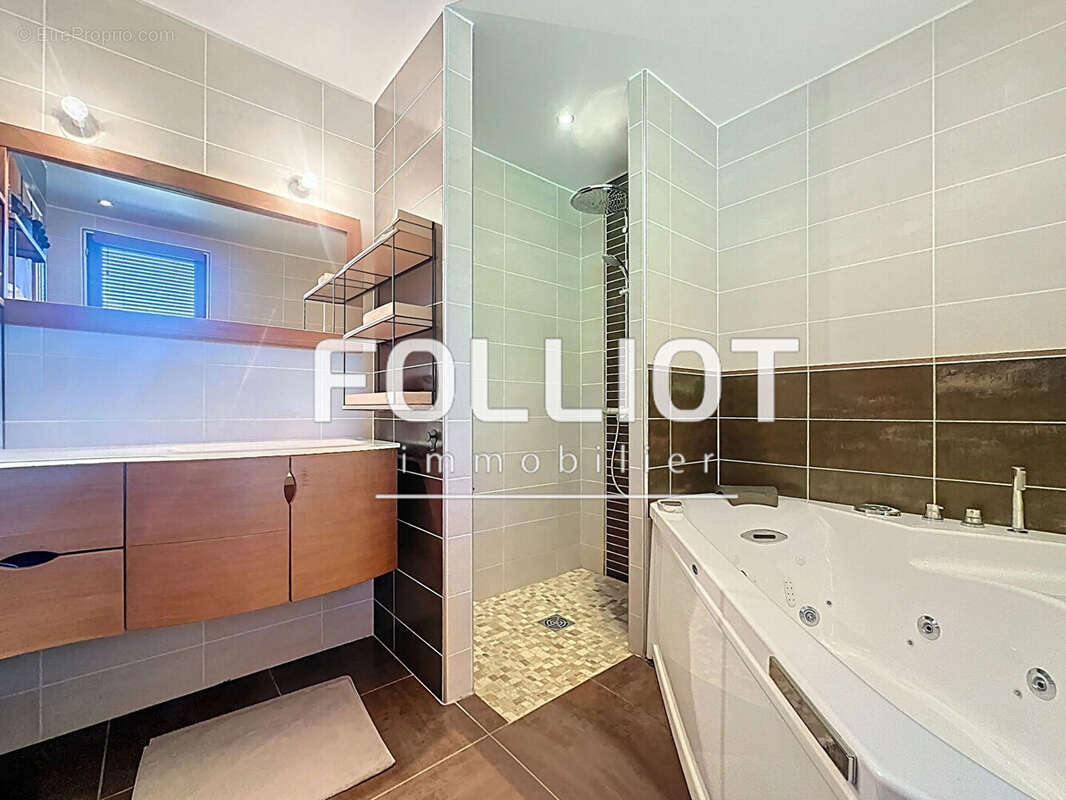 Maison à BARNEVILLE-CARTERET