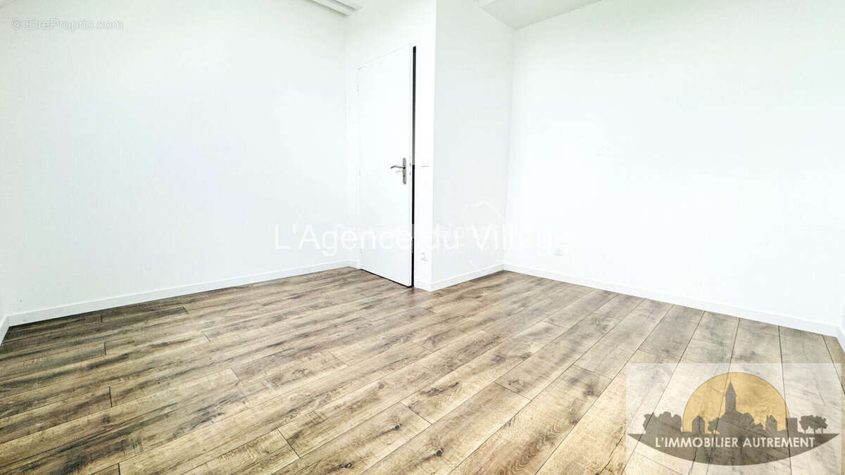 Maison à SAINTE-GENEVIEVE