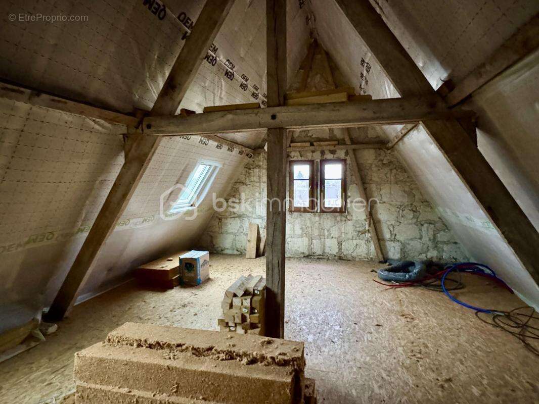 Maison de village de 140 m2 et 5 pièces sur terrain clos - photo 22