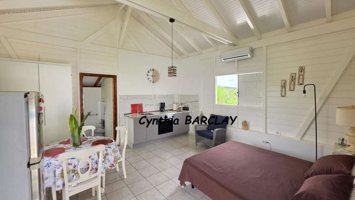 Maison 305 m² à Ducos  - photo 18