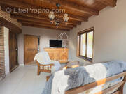 Maison à AIX-EN-ISSART