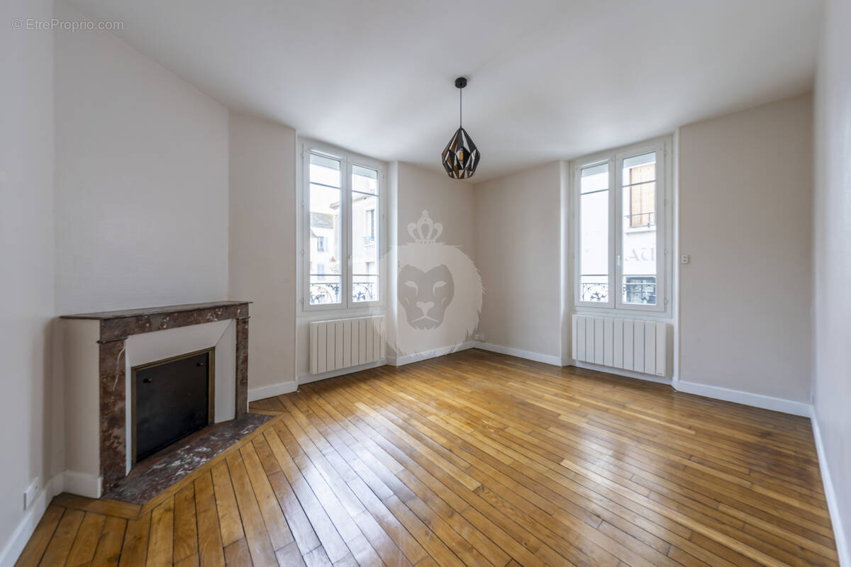 Appartement à MELUN