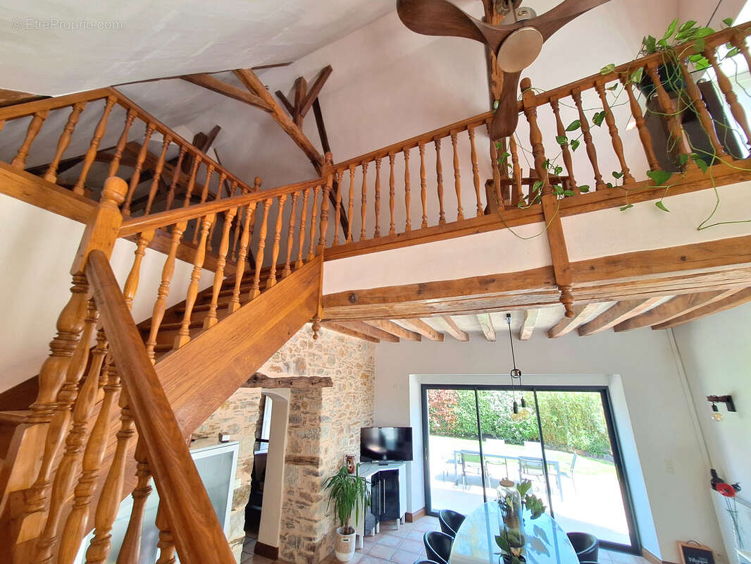 Longère de caractère avec 5 chambres - photo 16