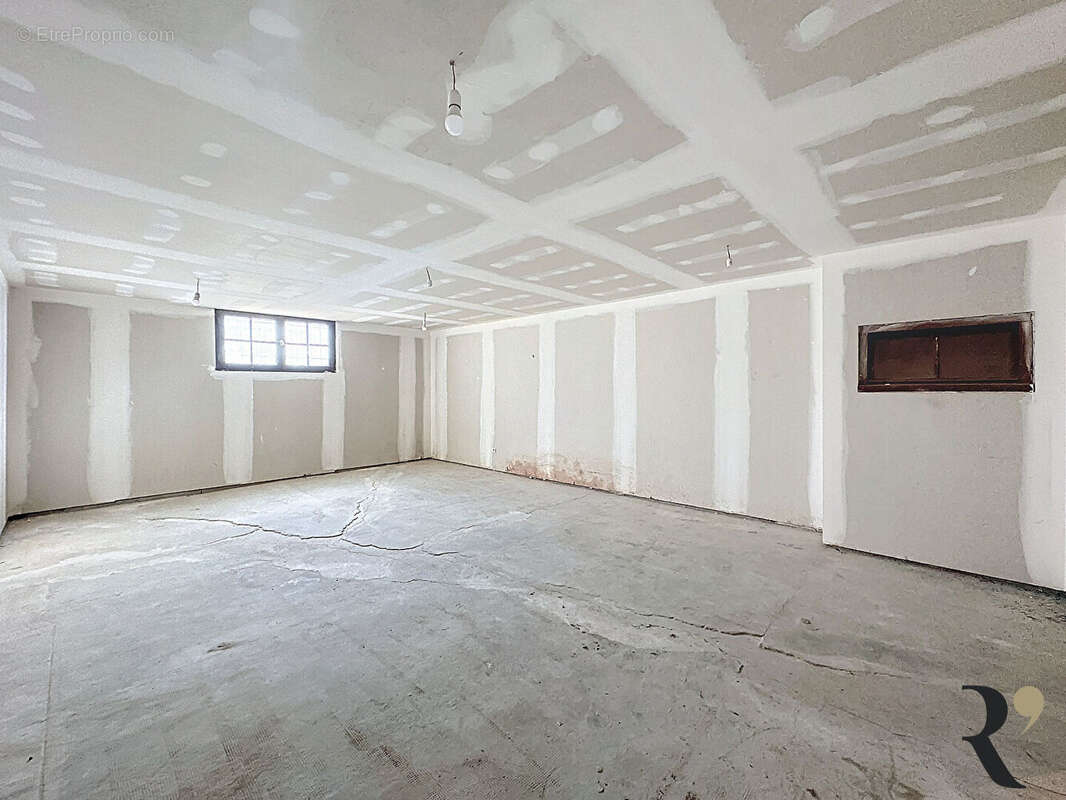 Maison à MERENVIELLE