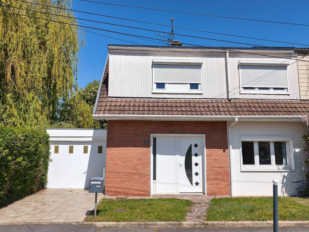 Maison à HENIN-BEAUMONT