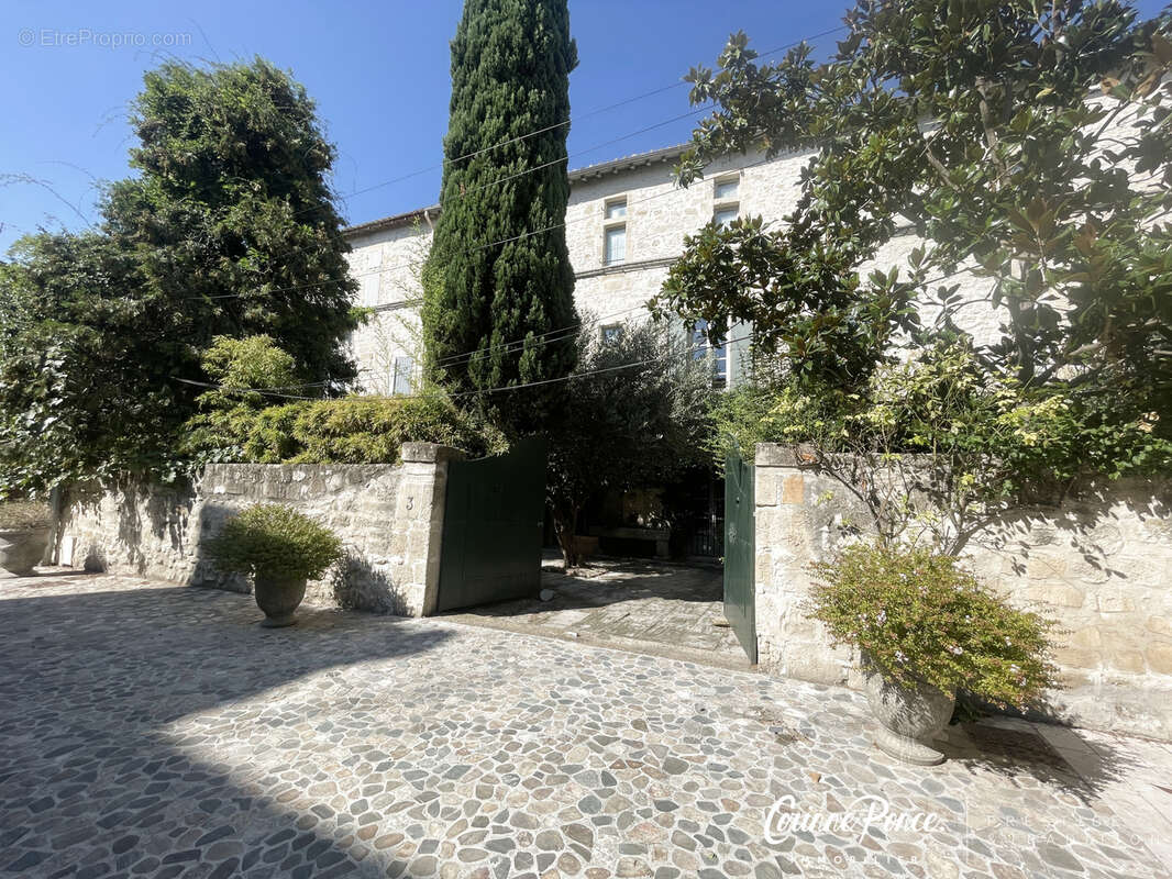 Maison à TARASCON