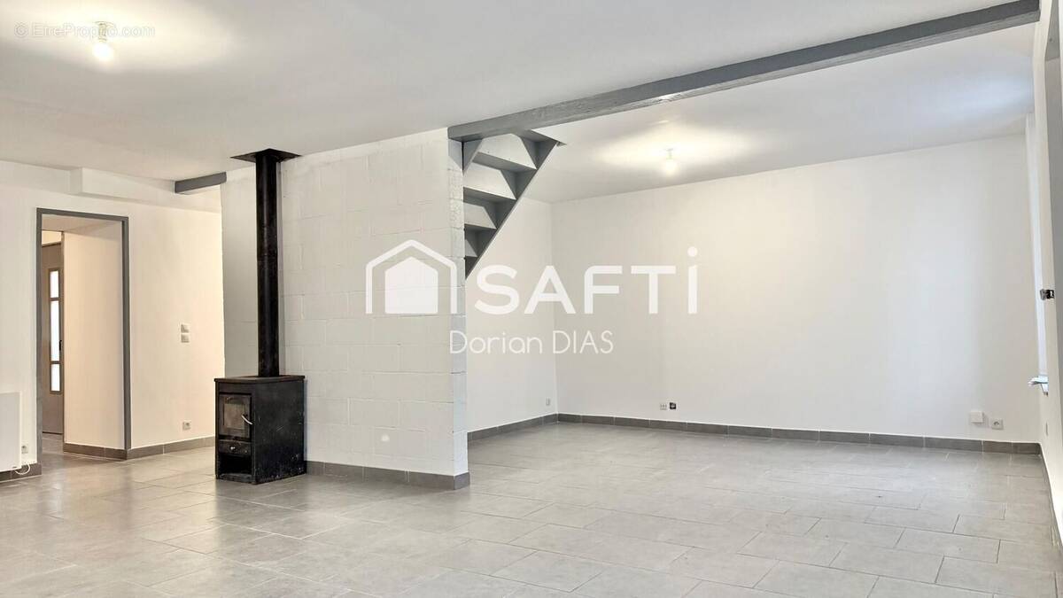 Photo 1 - Maison à FESTIEUX