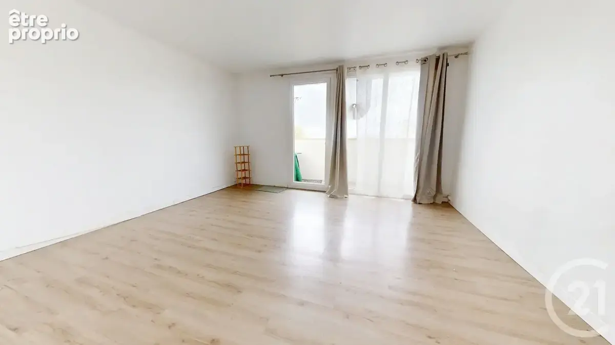 Appartement 3 pièces 56 m² à vendre à Saint-Quentin (02100) - photo 3