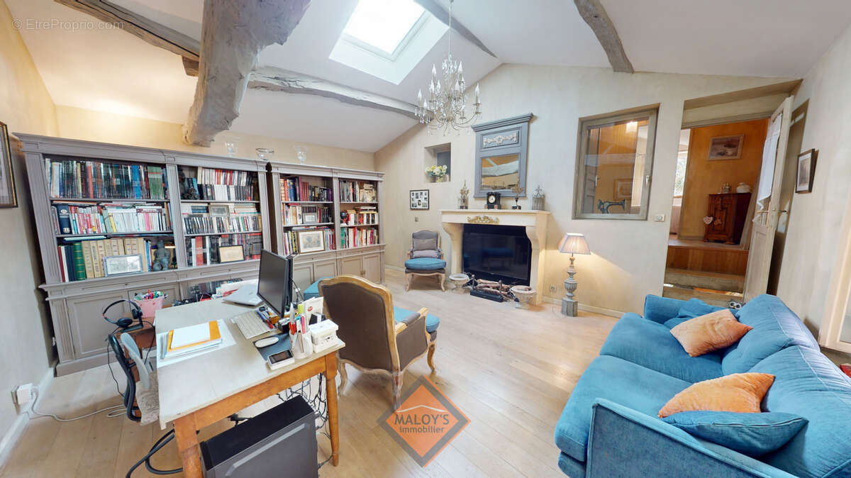 Maison à VILLEFRANCHE-SUR-SAONE