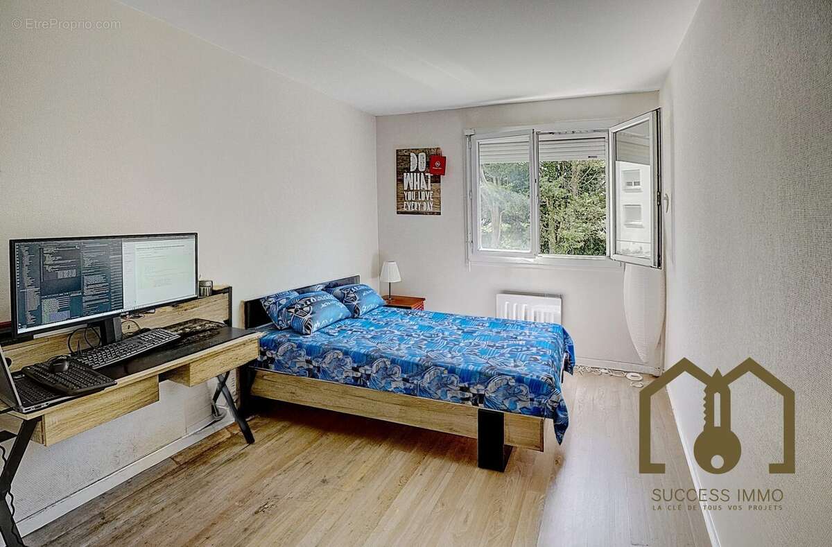 Appartement à VAULX-EN-VELIN