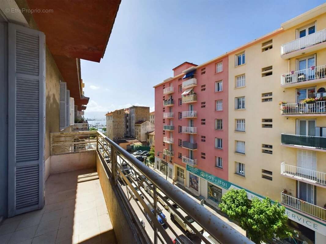 Appartement à AJACCIO