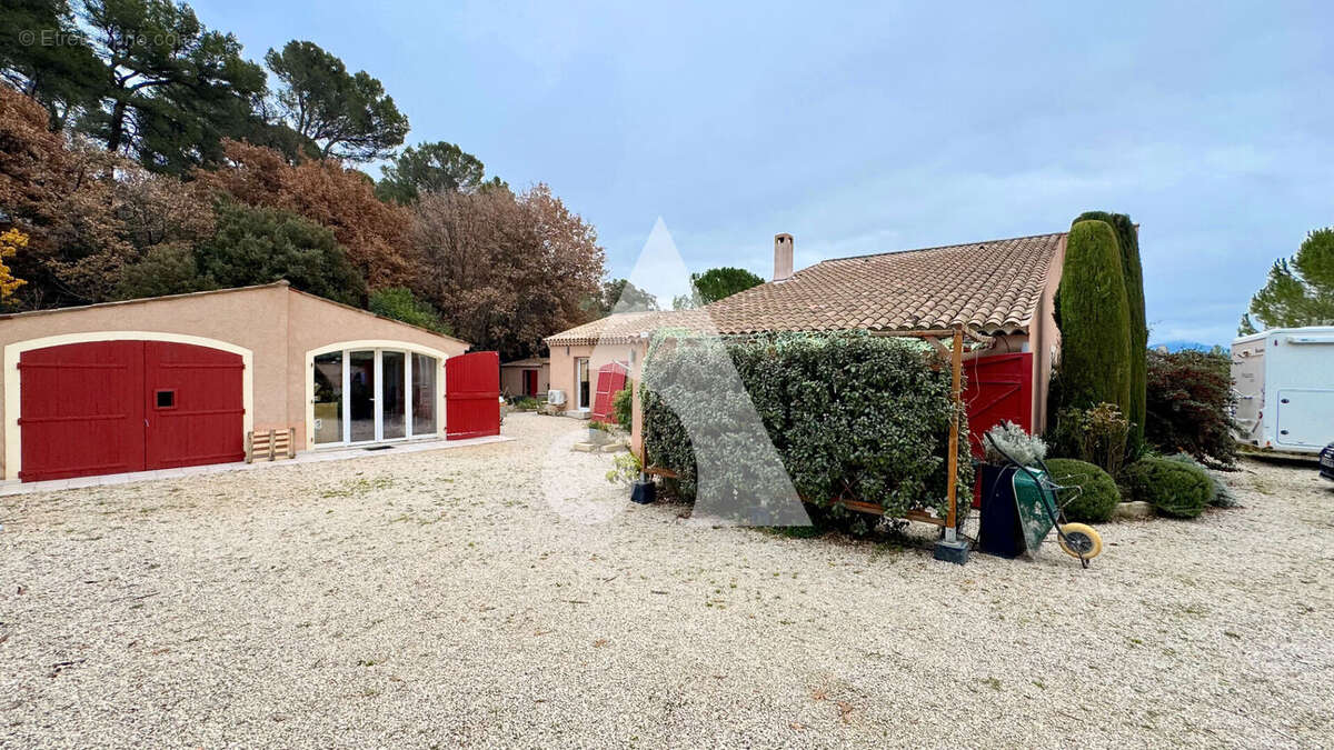 Maison à LA BASTIDONNE