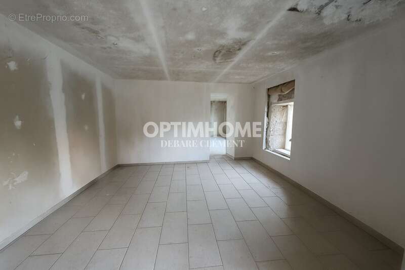 Maison à AZAY-SUR-THOUET