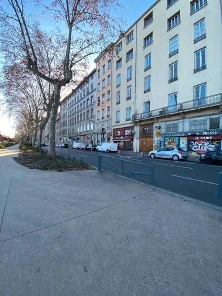 Appartement à LYON-4E