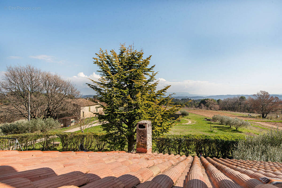 Photo 8 - Maison à CUCURON