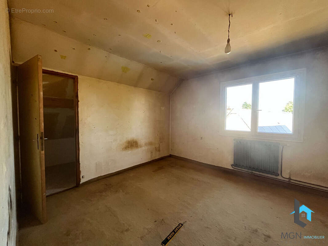 Maison à LE GAULT-SAINT-DENIS