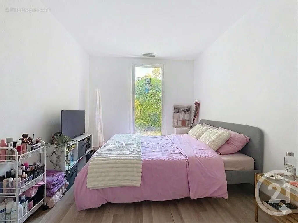 Appartement à NANDY