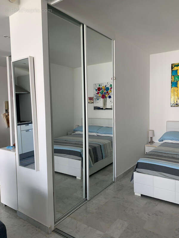 Appartement à MANDELIEU-LA-NAPOULE