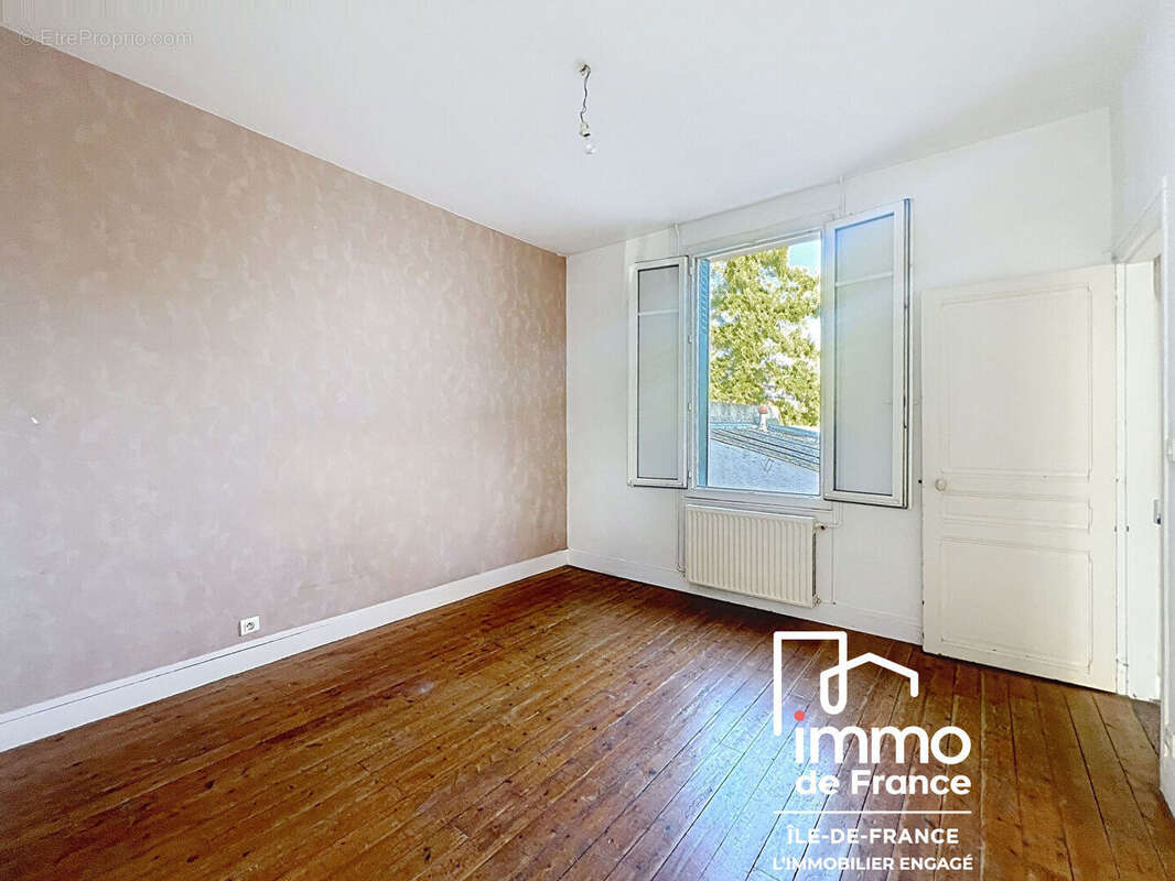 Maison à MAINVILLIERS