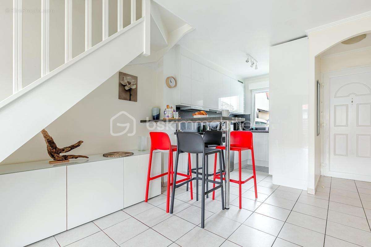 Maison à CHILLY-MAZARIN