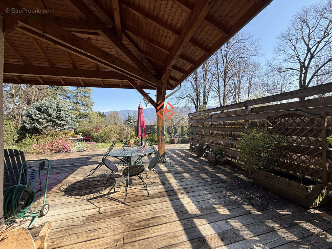 Appartement à BARRAUX