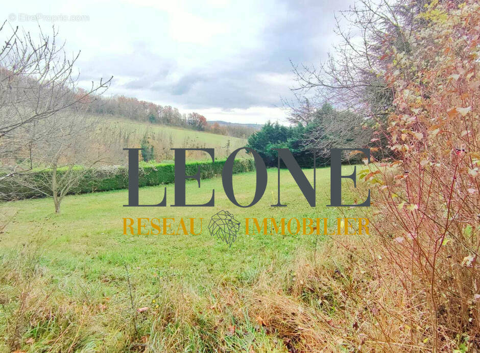 Terrain à VILLETTE-DE-VIENNE