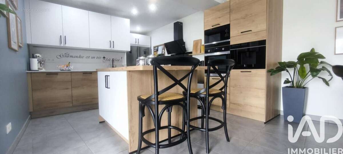 Photo 5 - Maison à CIRES-LES-MELLO